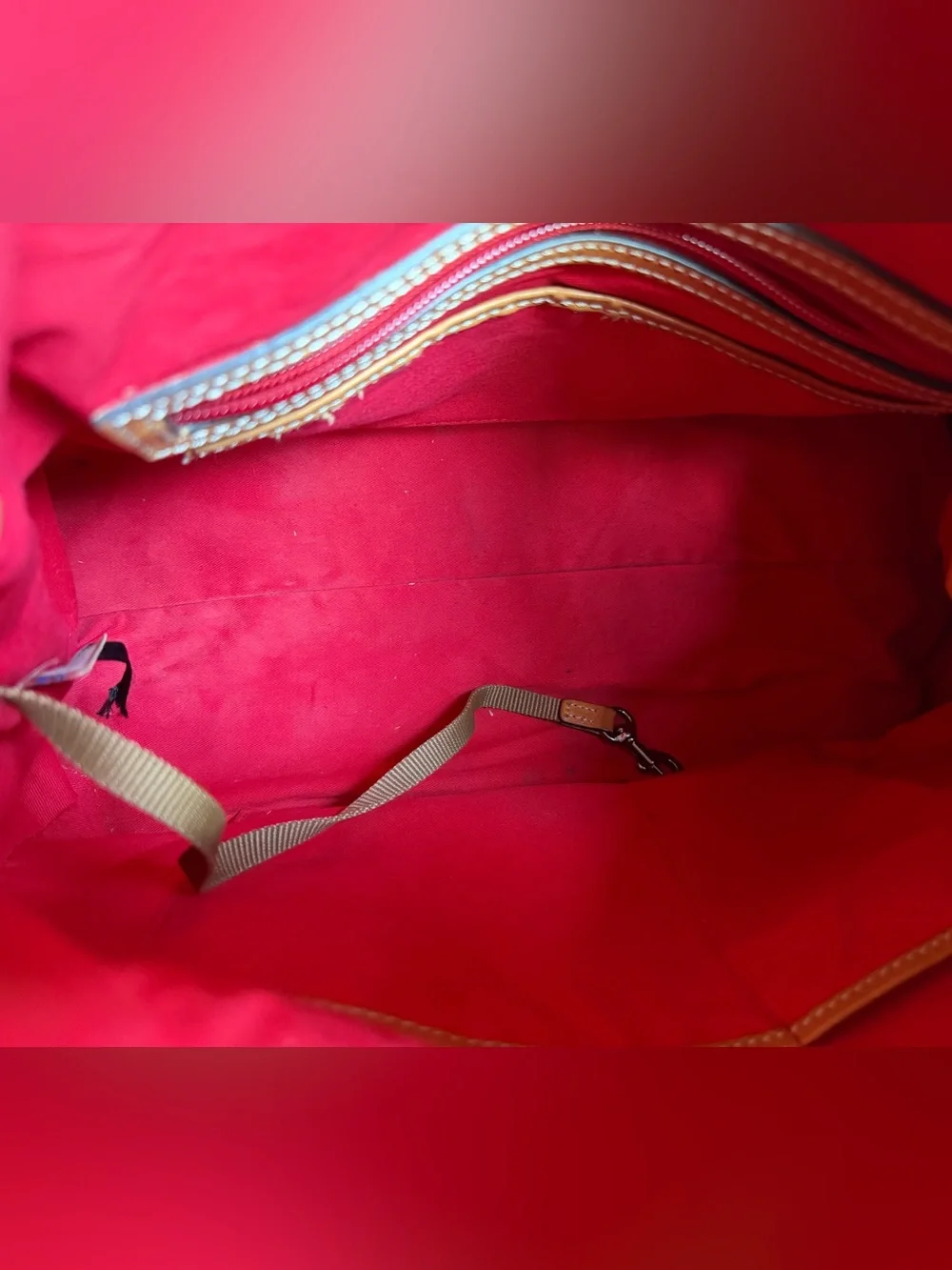 Dooney & Bourke 13 imperfections 25